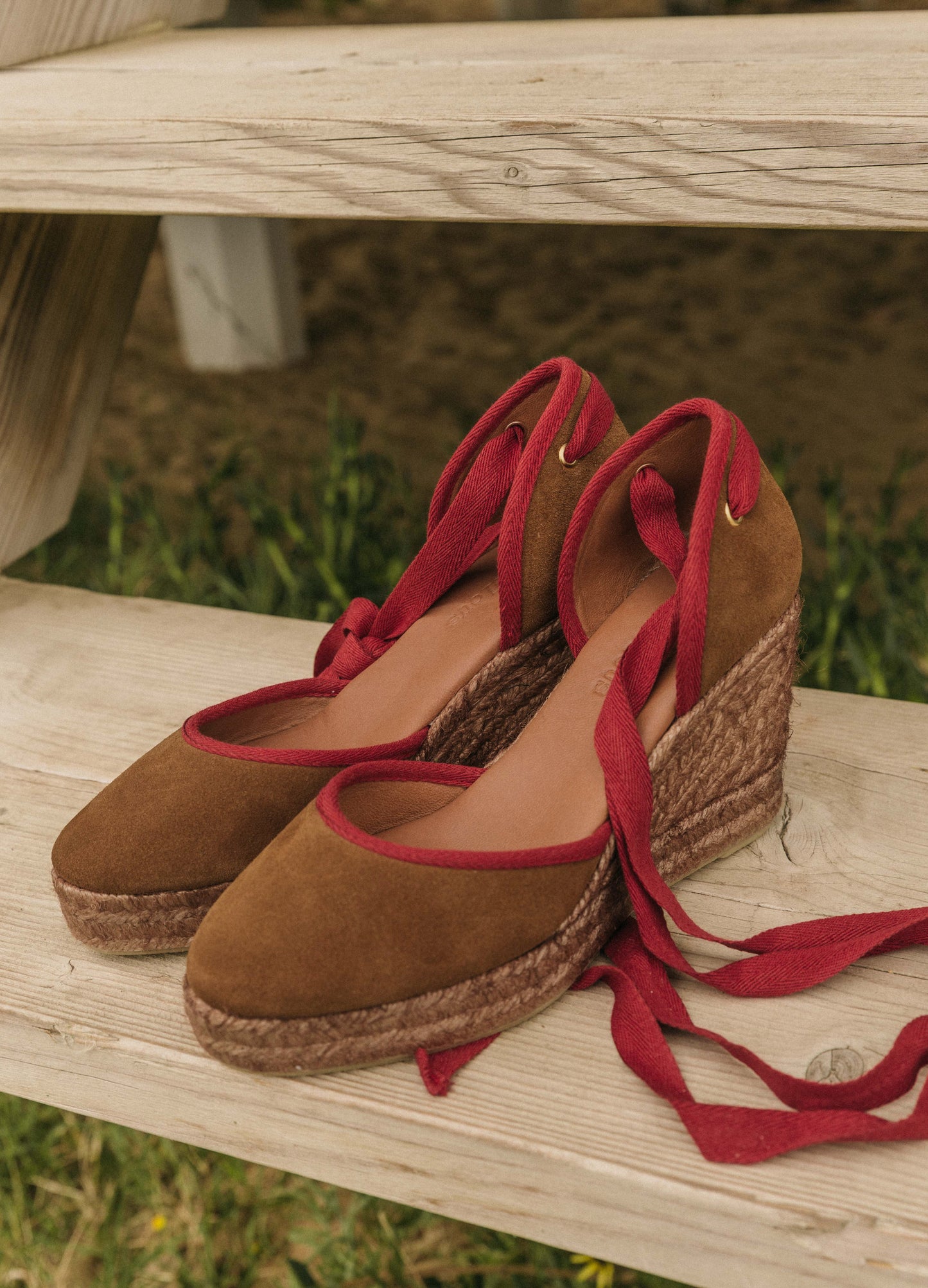 Esparto Wedge Figuera by Mr. Velous
